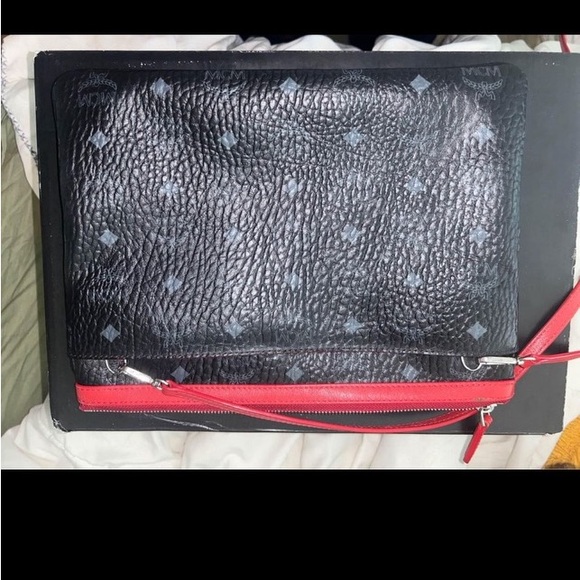 Mcm purse - Picture 1 of 4